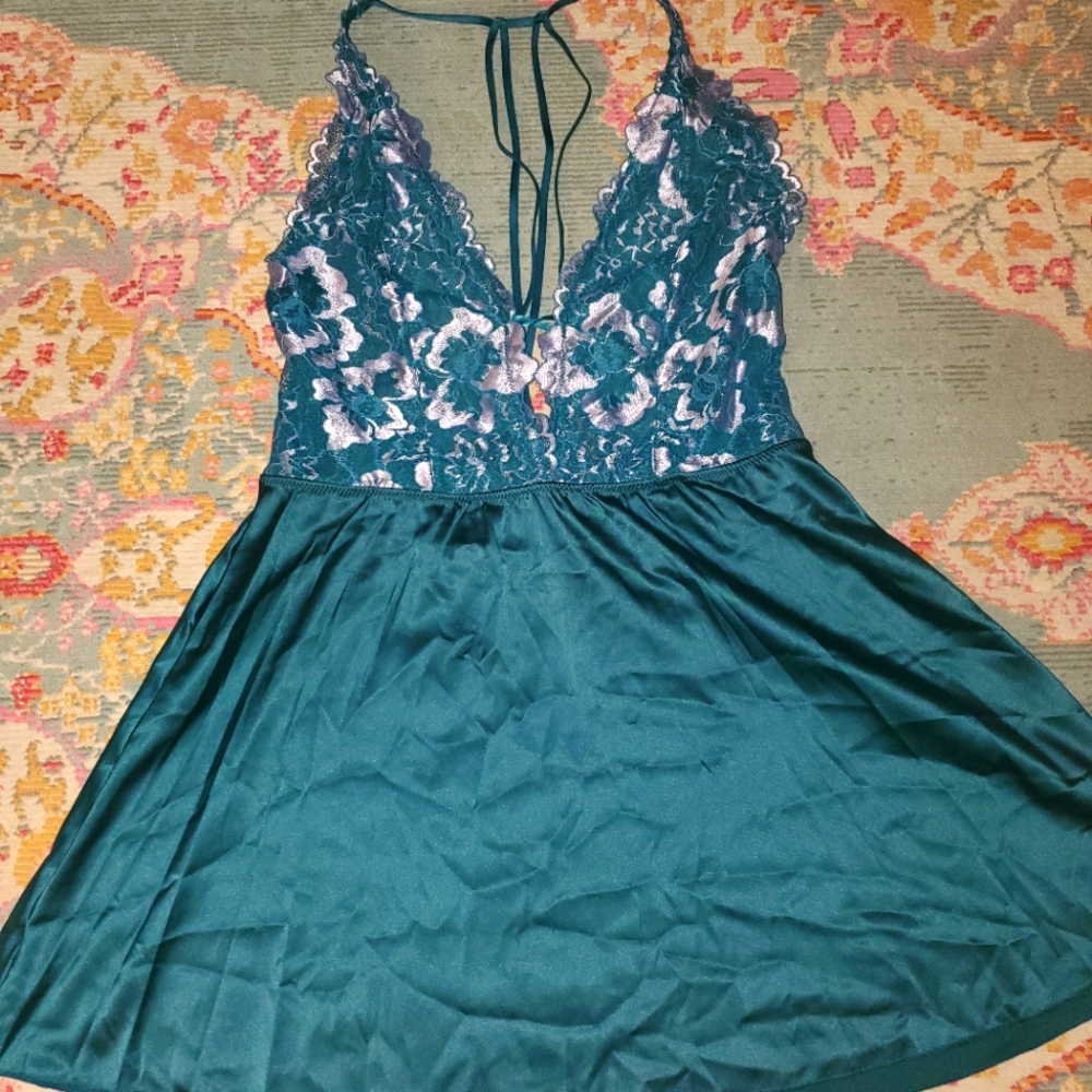 Auden Nightie